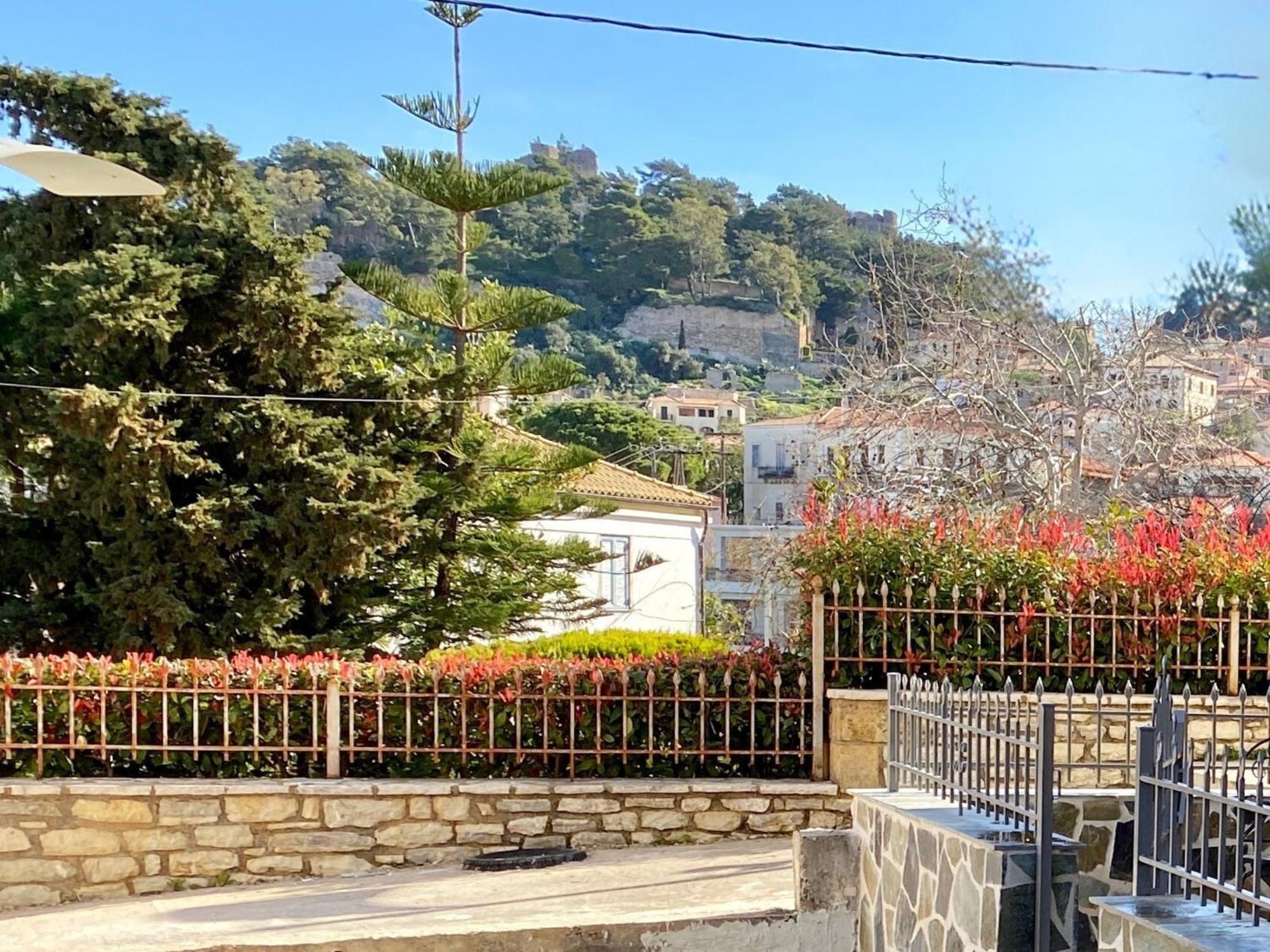 Panoraias Luxury Suite Kyparissia Exterior foto