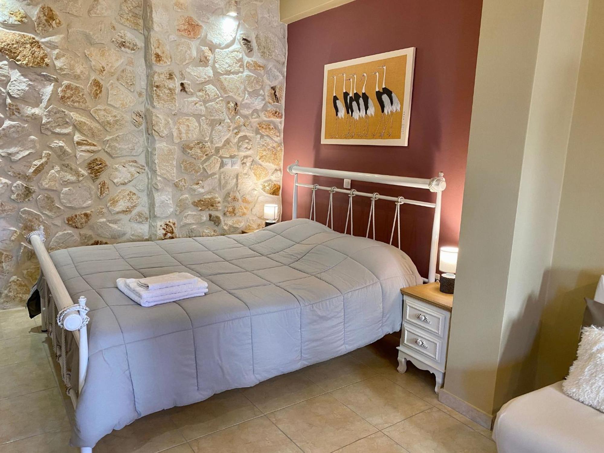 Panoraias Luxury Suite Kyparissia Exterior foto